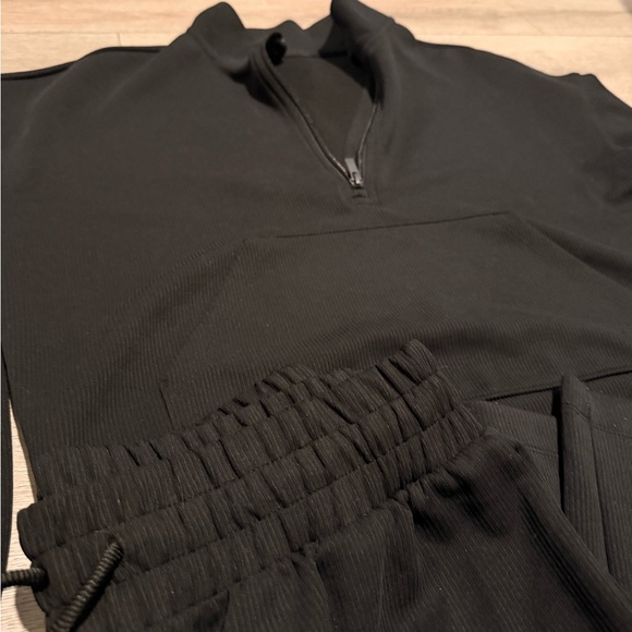 Black Ribbed Two-Piece Set - Picture 2 of 3